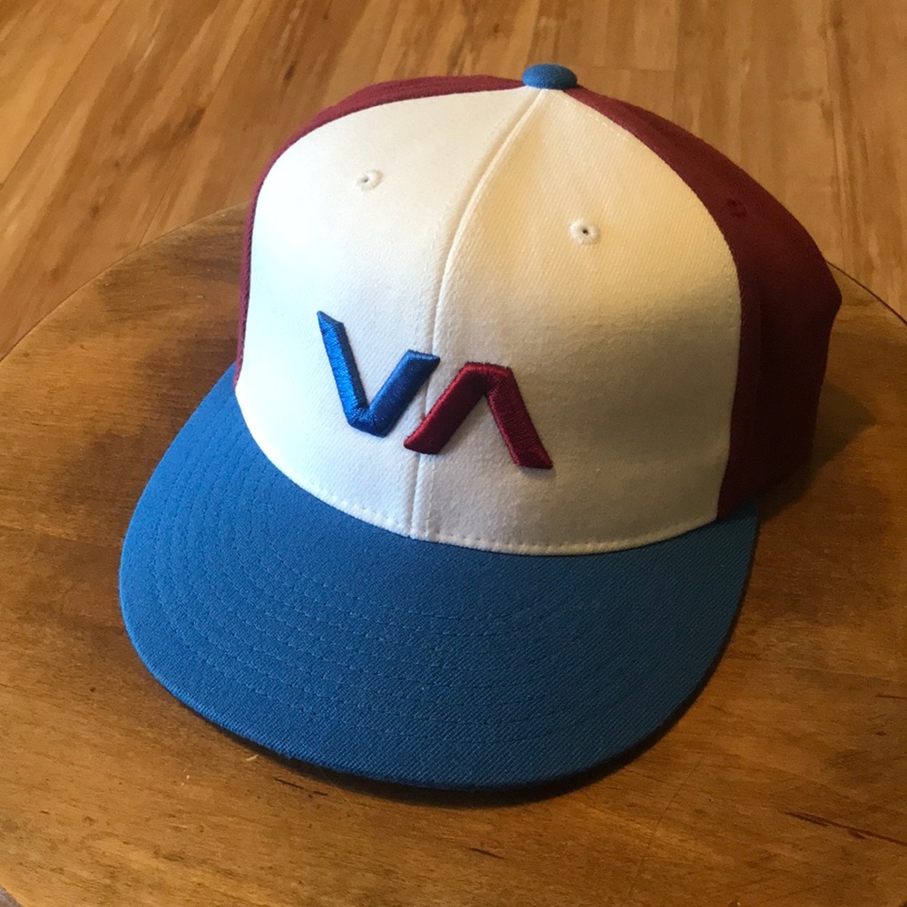 RVCA fitted hat